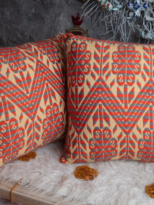 Par de fundas para cojines tradicionales con bordado de hilván