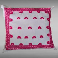 COJIN BLANCO CON ROSA 1